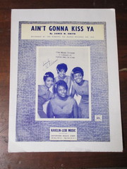 Ribbons - Ain't Goona Kiss Ya