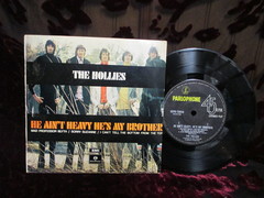 Hollies - He Ain't Heavy, He's My..