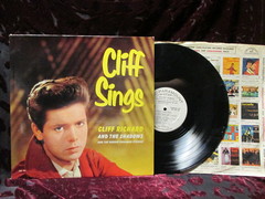 Richard, Cliff - Cliff Sings